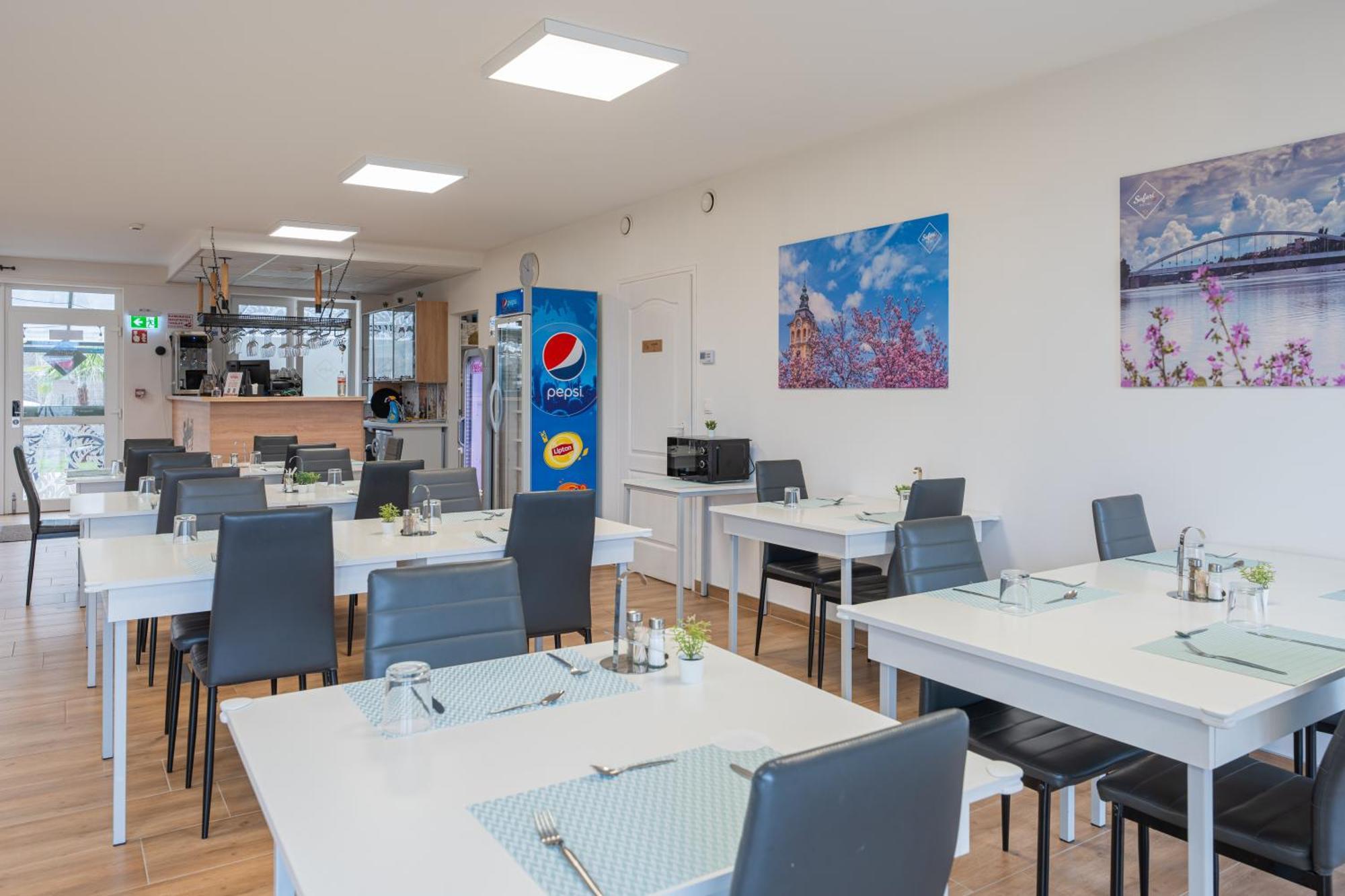 Safari Hotel Szeged Eksteriør billede